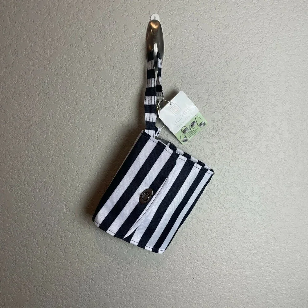 NWT Lillybit by Demdaco Diaper Clutch Bag Tote Purse Changing Pad Blue Striped